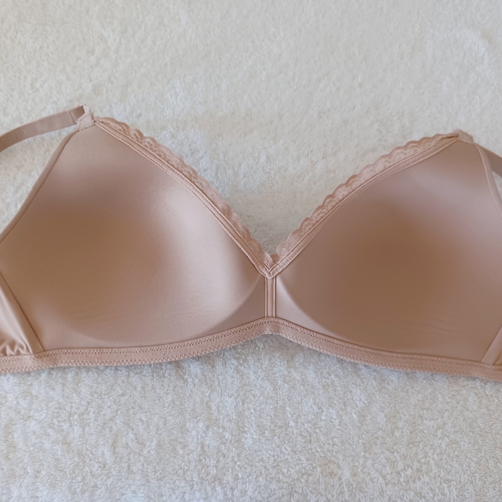 Aerie Light Wireless Seamless Bra, Size 34D - Picture 15 of 16